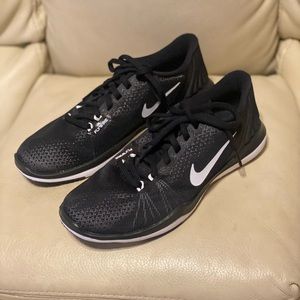 Nike Flywire Training Shoes